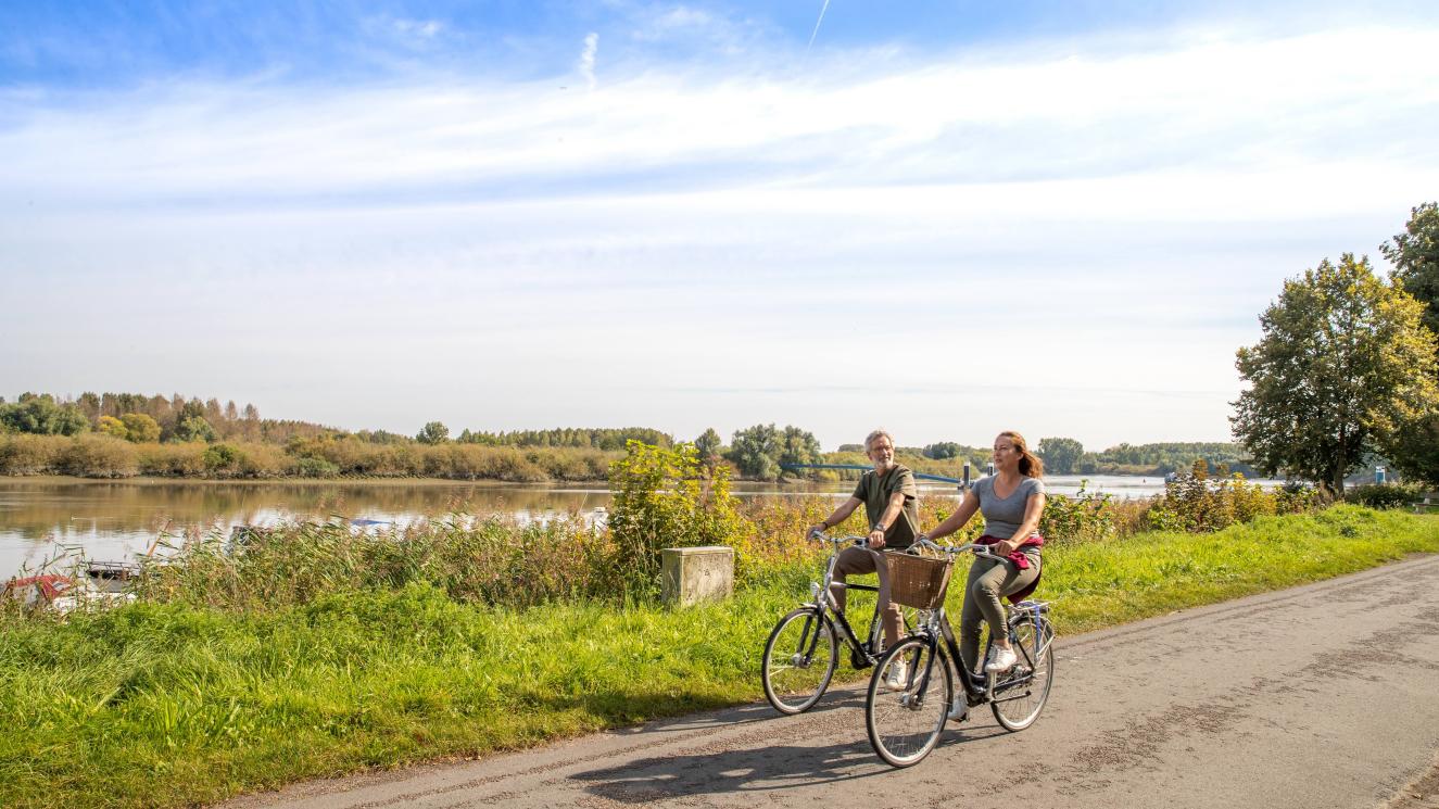 Schelde-fietsers-Stefanie Faveere
